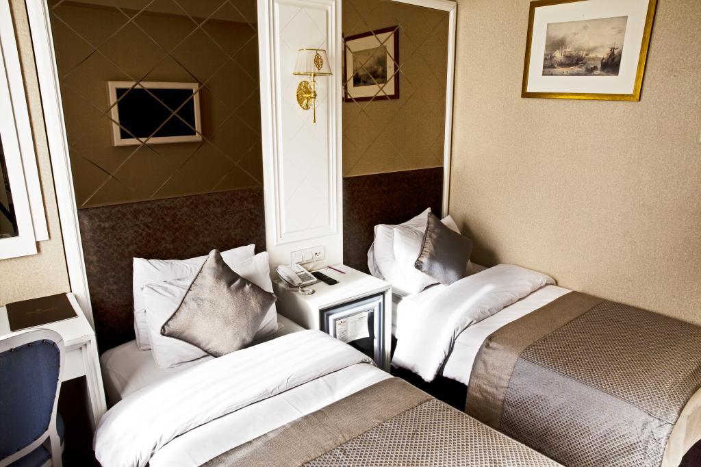 Seres Hotel Old City — 4