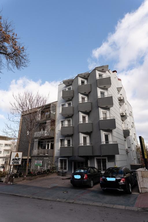 A Hotels & Suite — 1