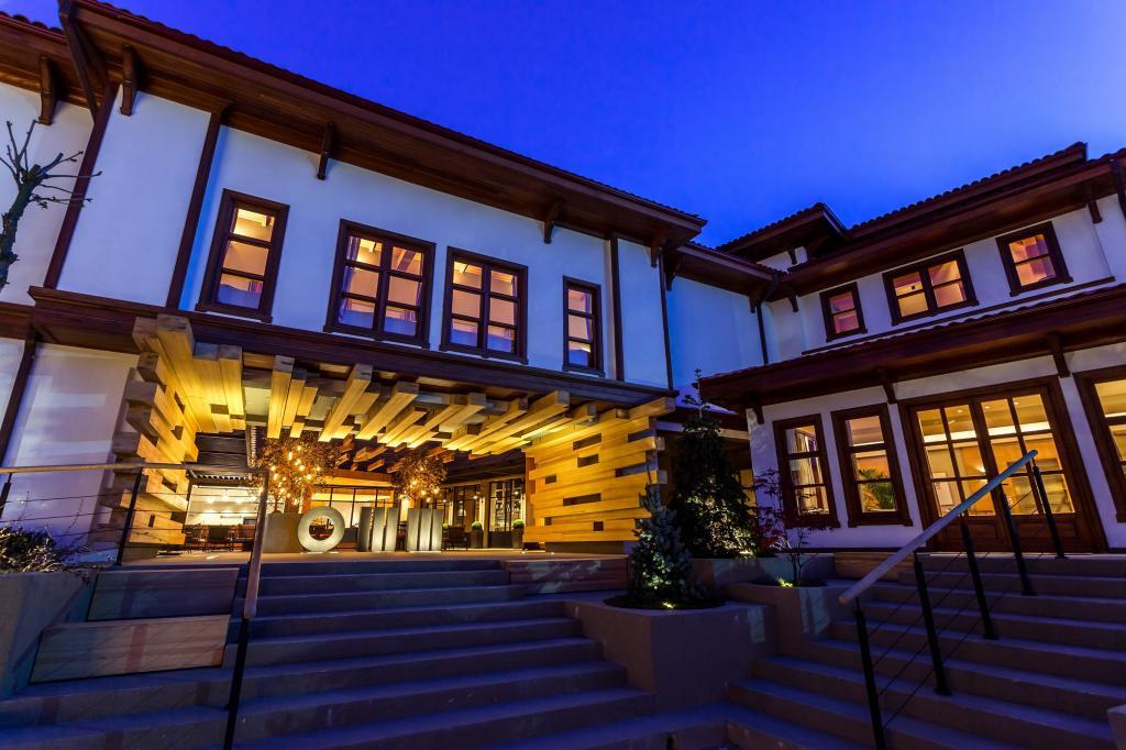 Omm Inn — 2