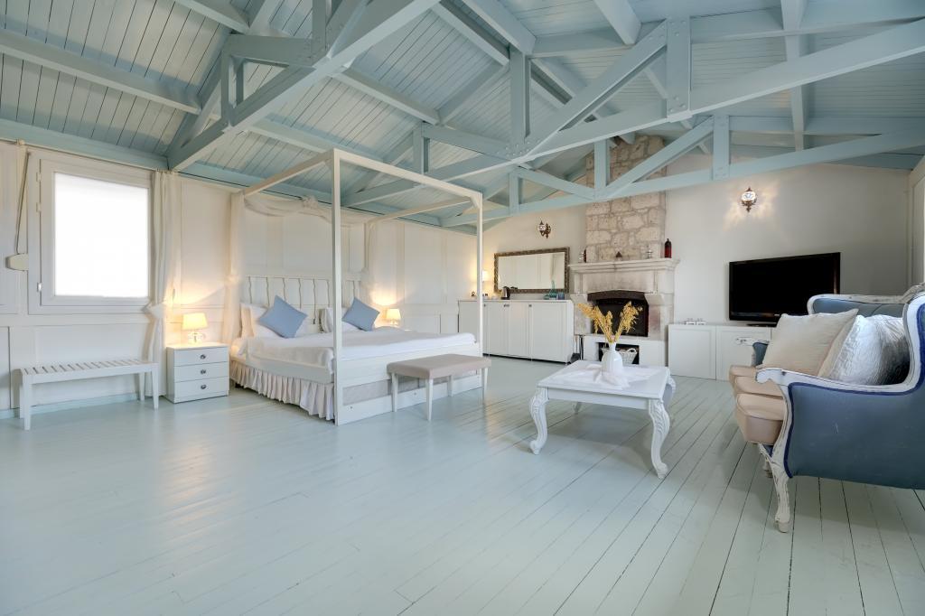 Beyaz Han Hotel Alaçatı — 8