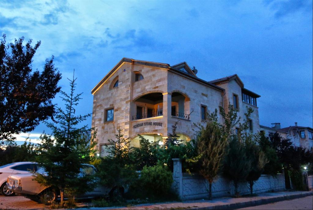 Uçhisar Stone House
