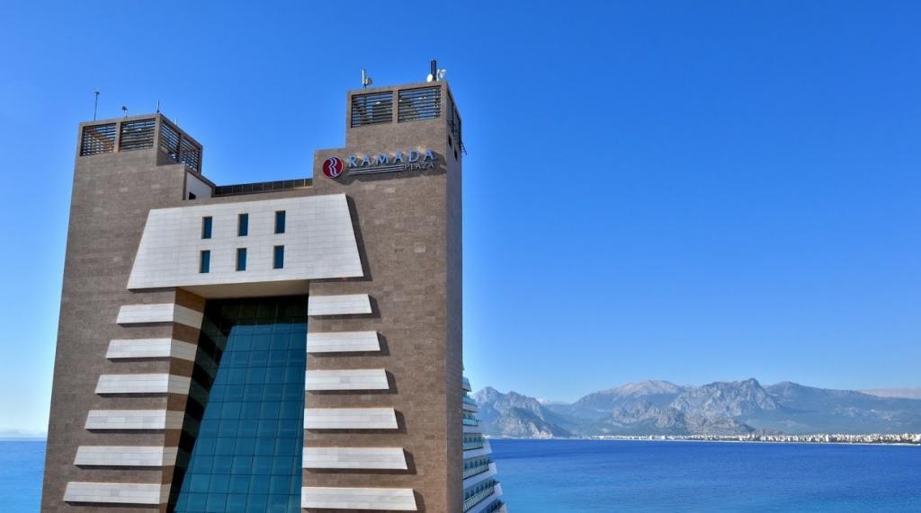 Ramada Plaza By Wyndham Antalya — 1