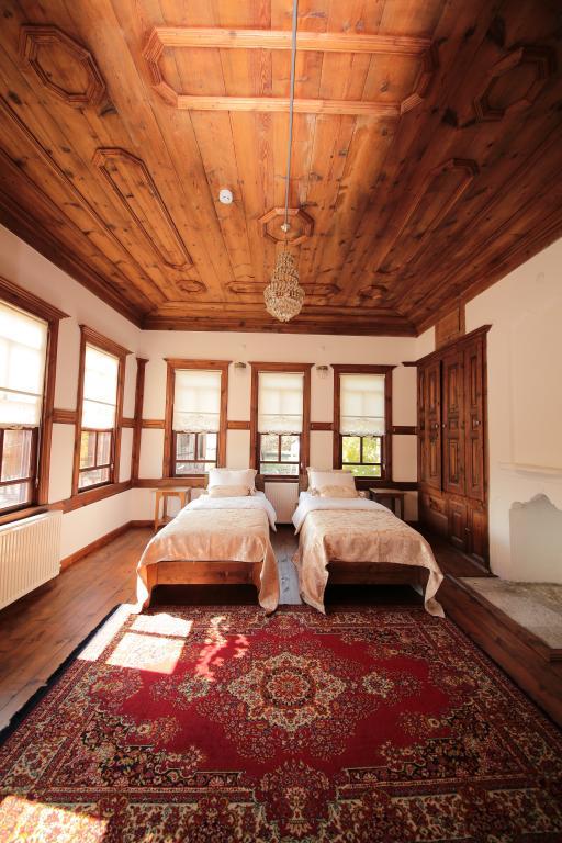 Karaüzümler Konağı — 9