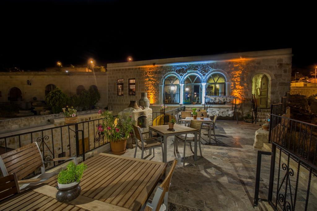 Assiana Cave House