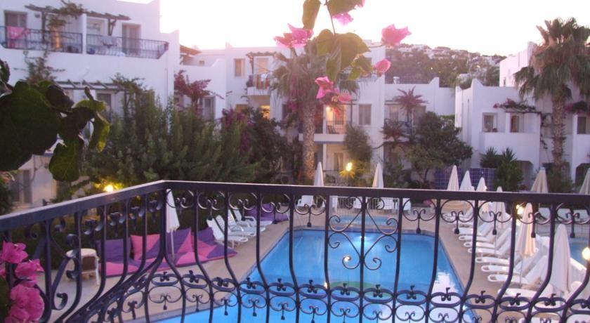 Serhan Hotel — 1