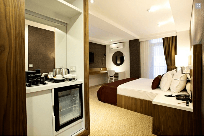 End Glory Hotel — 5