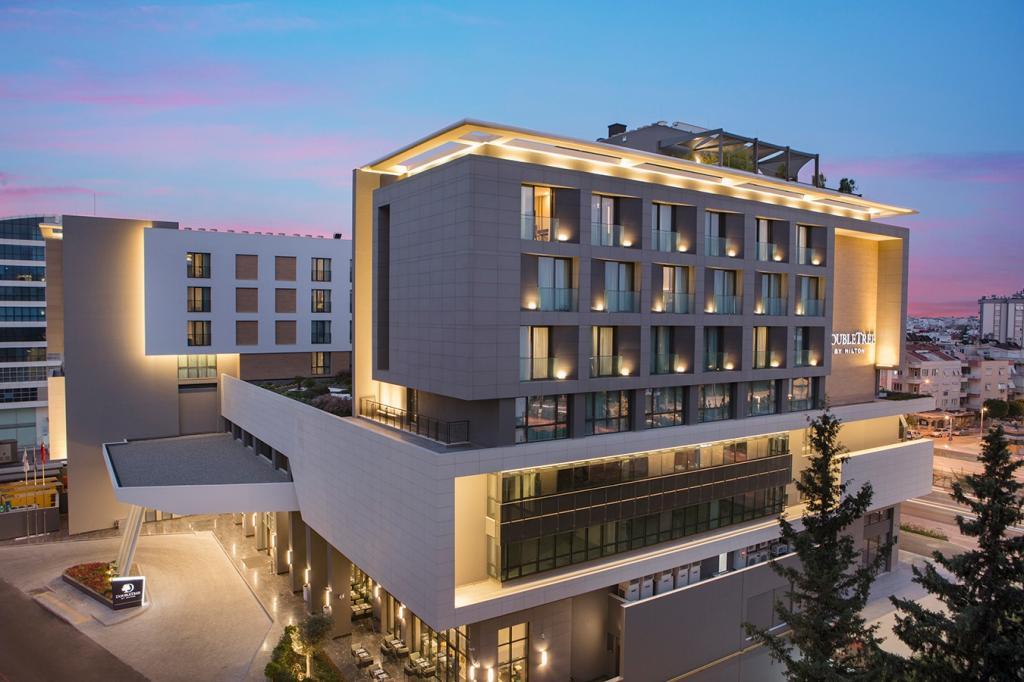 DoubleTree by Hilton Antalya City Center — 1