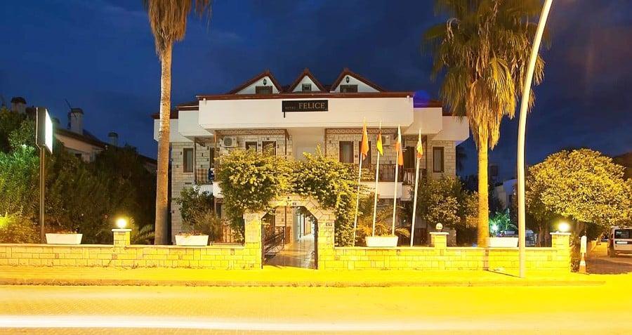 Felice Hotel — 1