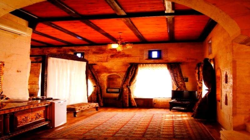 Artuklu Kervan Sarayı — 3
