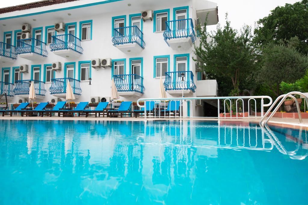 Mavi Yaprak Hotel — 1