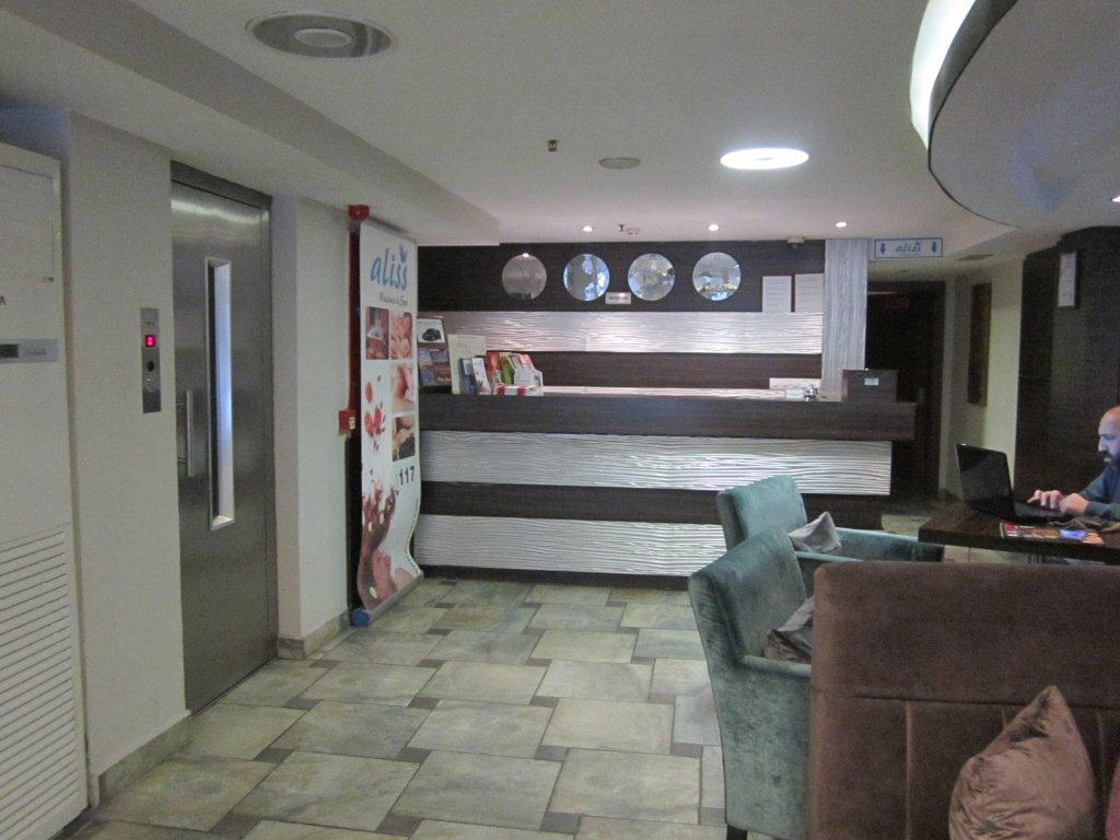 Derpa Suite Hotel — 2