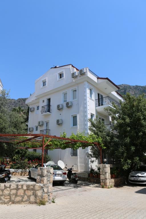 Mina Apart Hotel