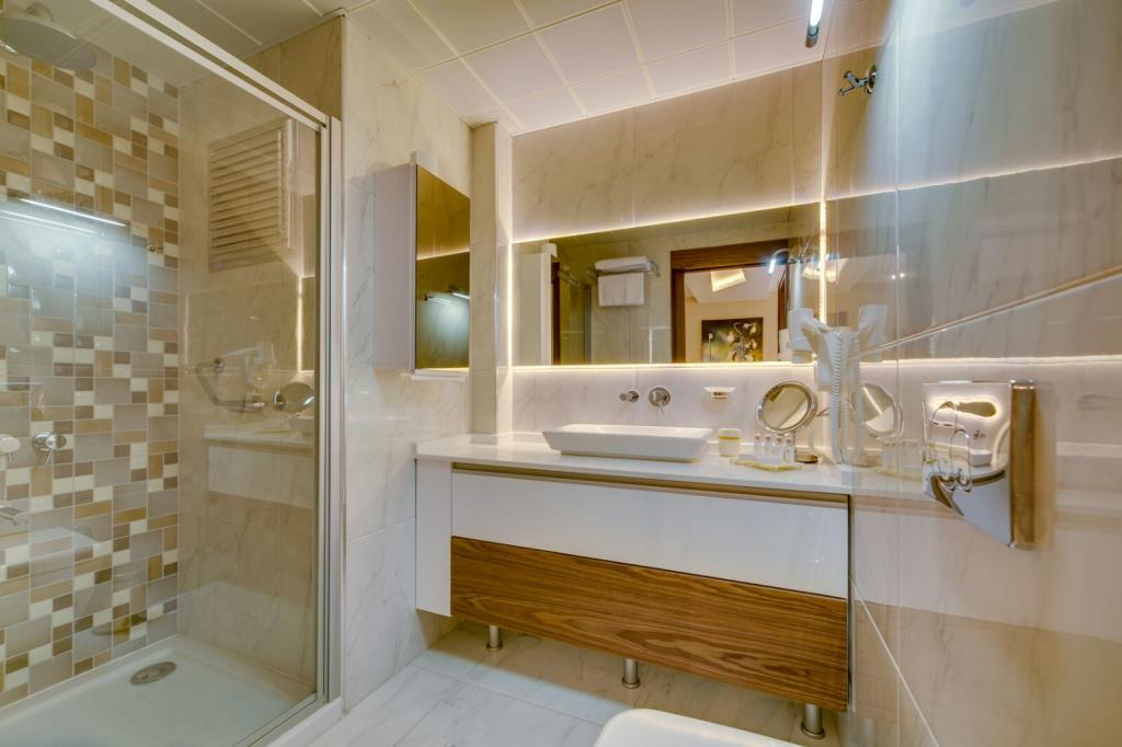 Concept Suites — 8