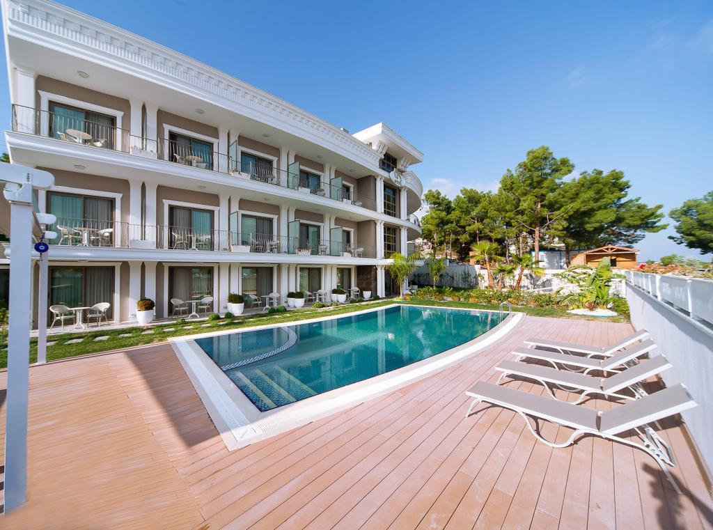 As Otel Çeşme — 10