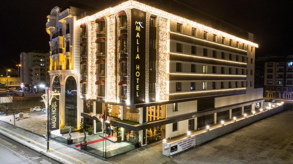 Malia Otel — 1