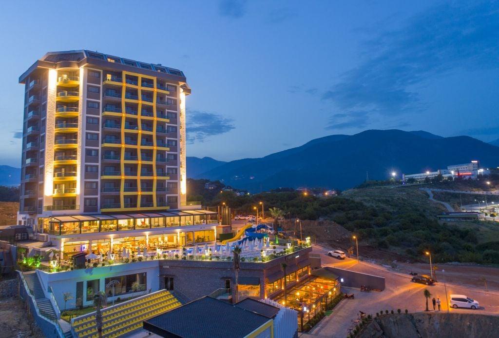 Campus Hill Hotel