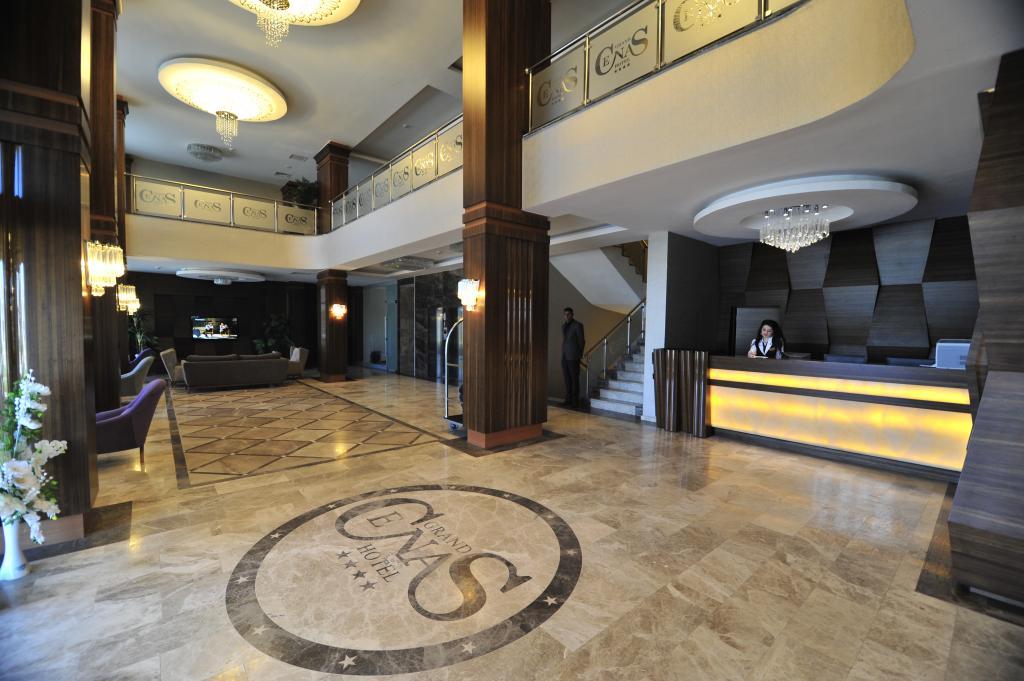 Grand Cenas Hotel — 9
