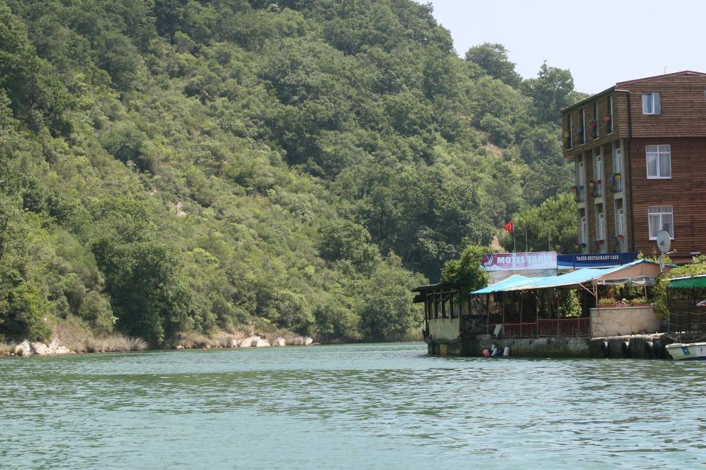 Motel Tahir - Yetişkin Oteli — 1
