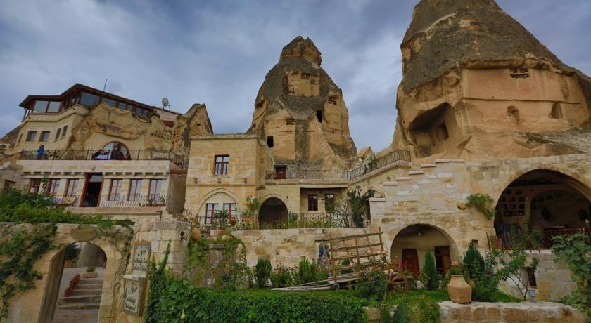 Amber Cave Suites — 1