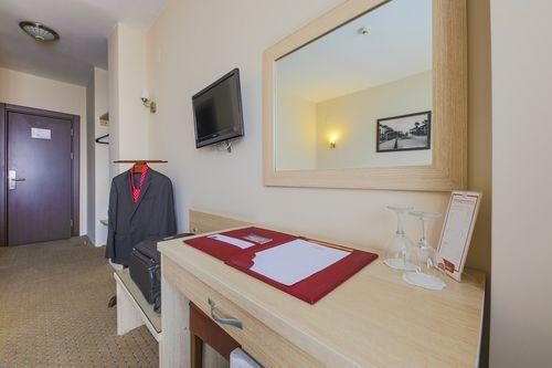 Hostapark Hotel Mersin — 9