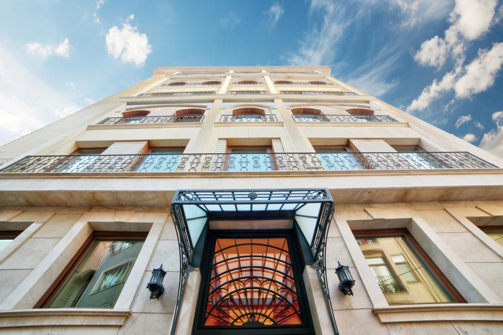 The Fox Hotel