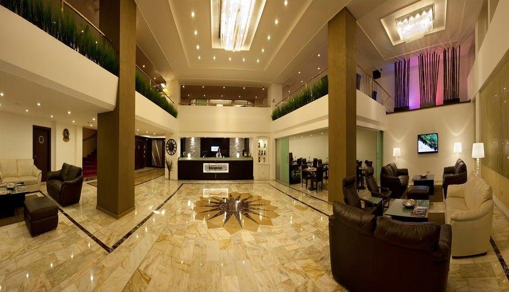 Susuzlu Atlantis Otel — 2