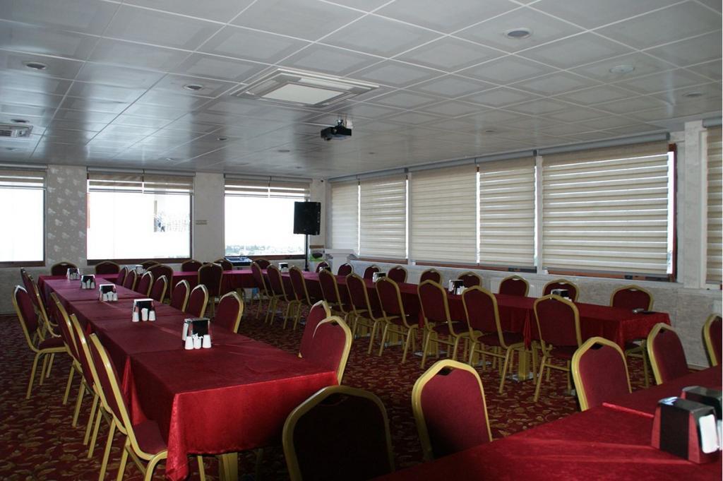 Samos Hotel — 9