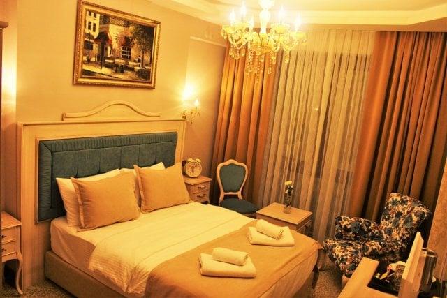 Vendome Hotel — 5