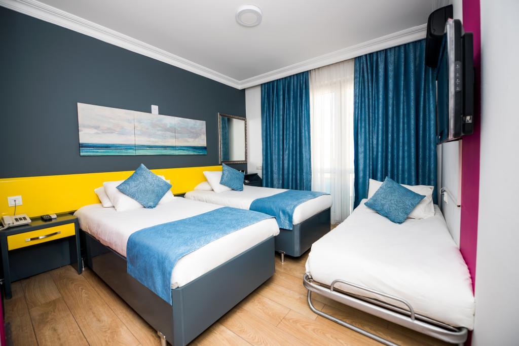 Mera Park Hotel — 8
