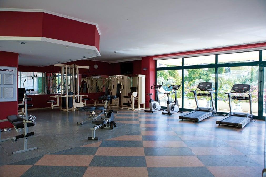 Miramare Beach Hotel — 9