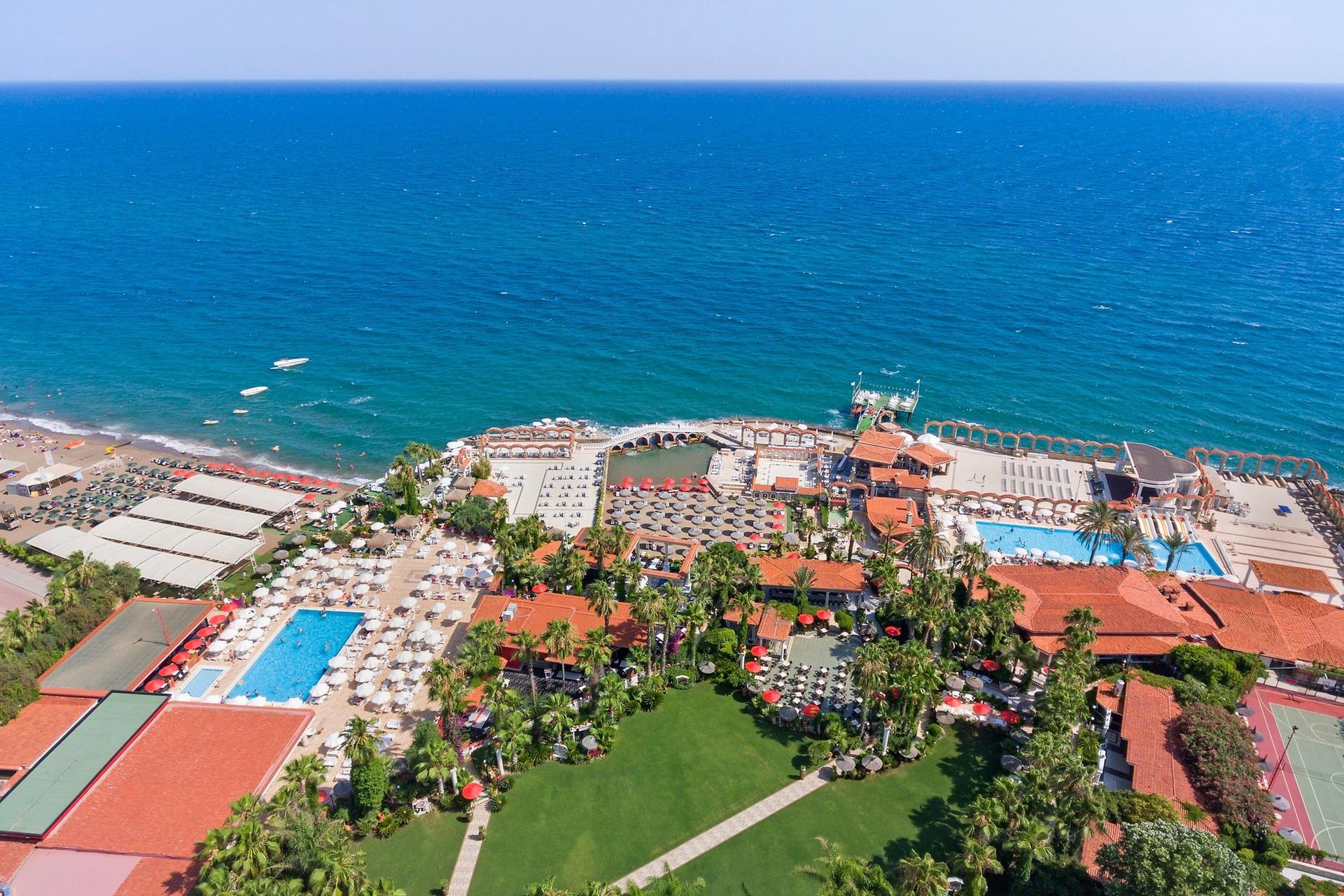 Club Hotel Sera — 1