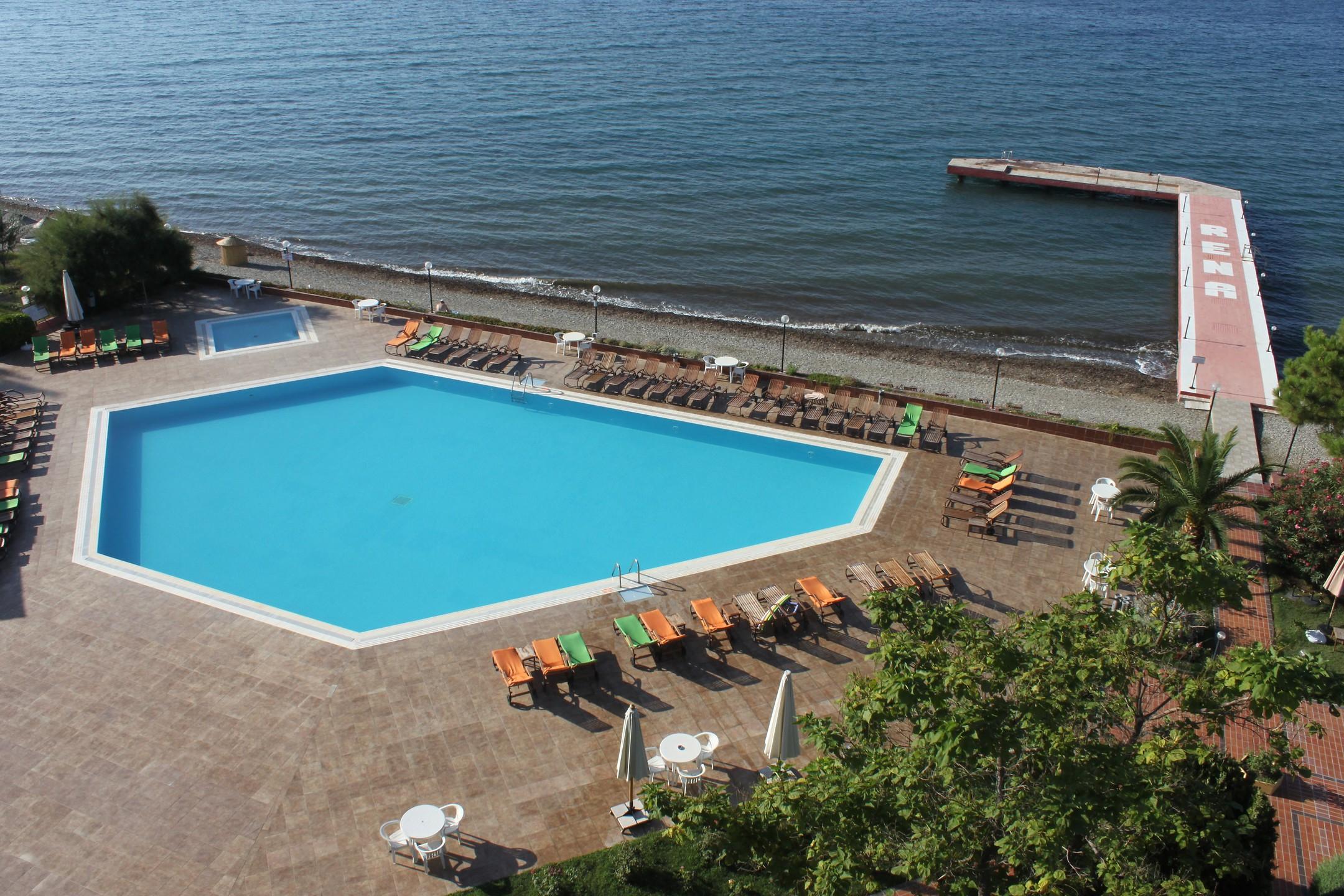 Hotel Rena — 3