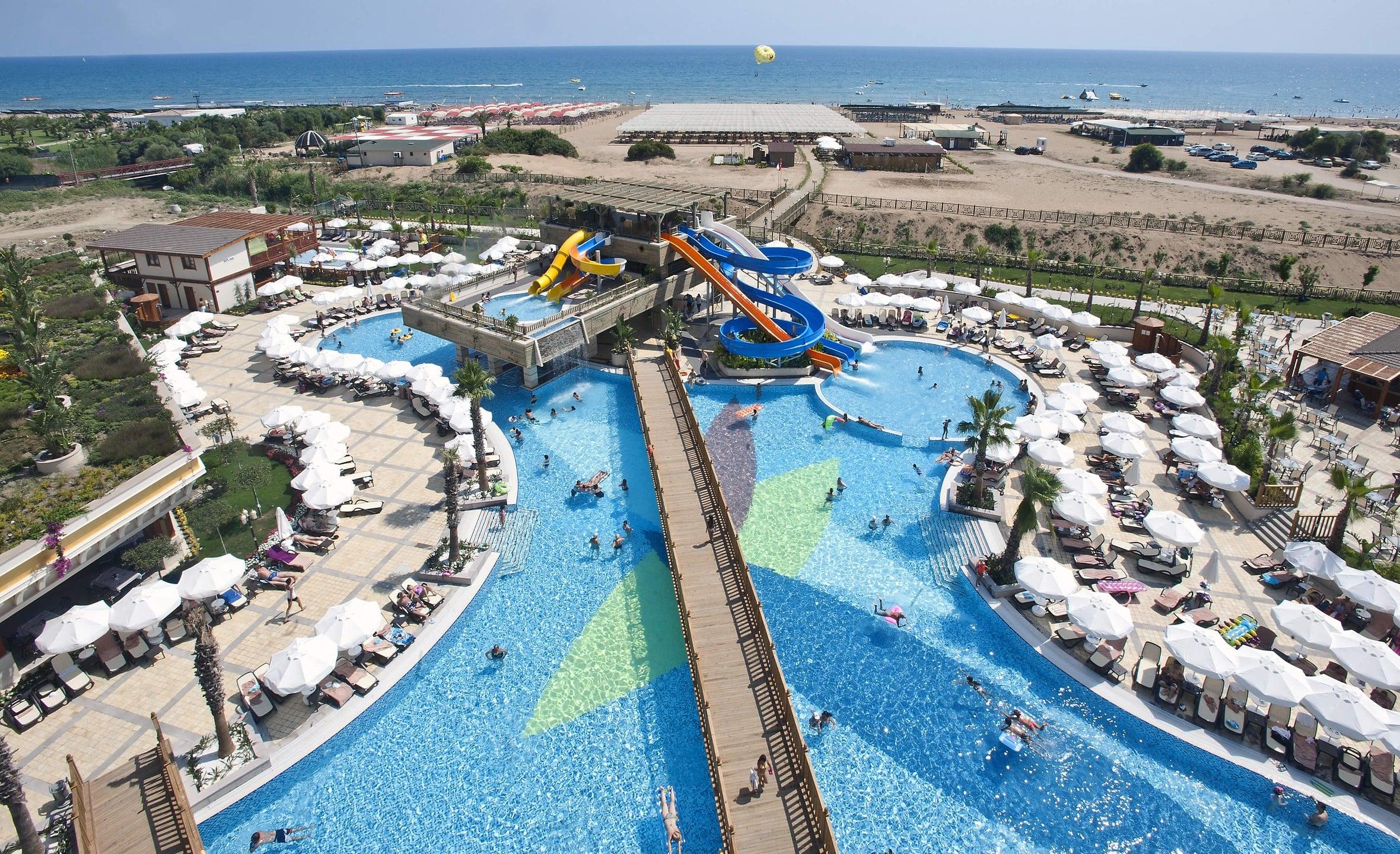 Crystal Palace Luxury Resort & Spa — 8