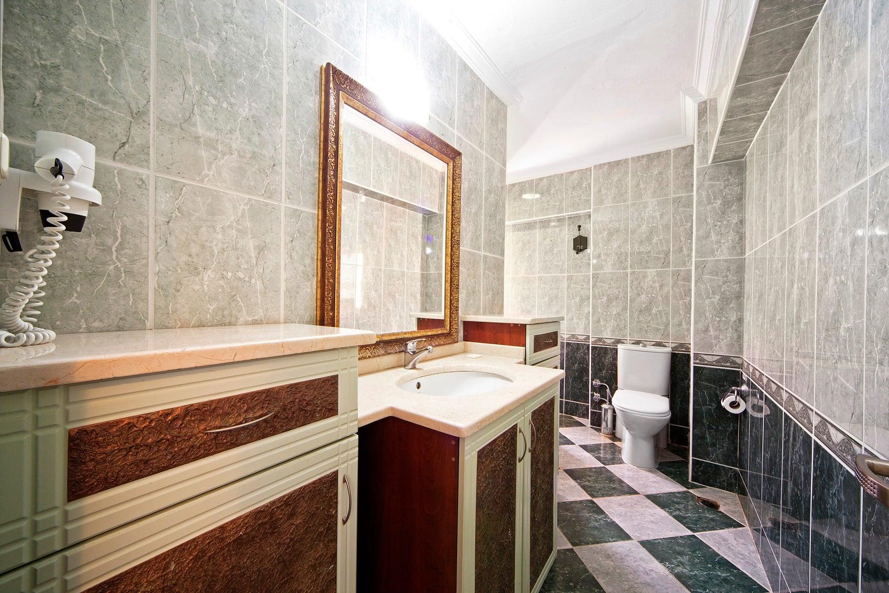 Selen Hotel — 10