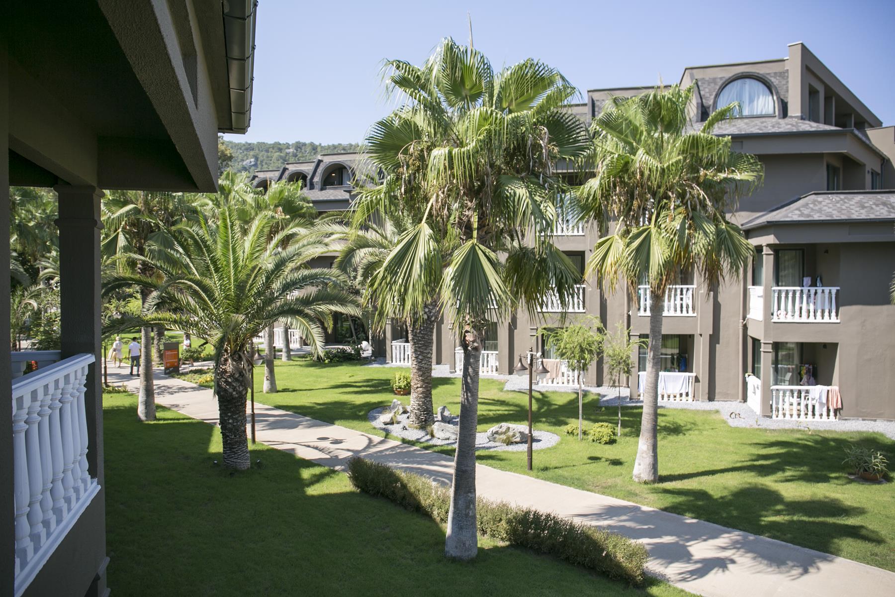 Sailor's Beach Club — 10