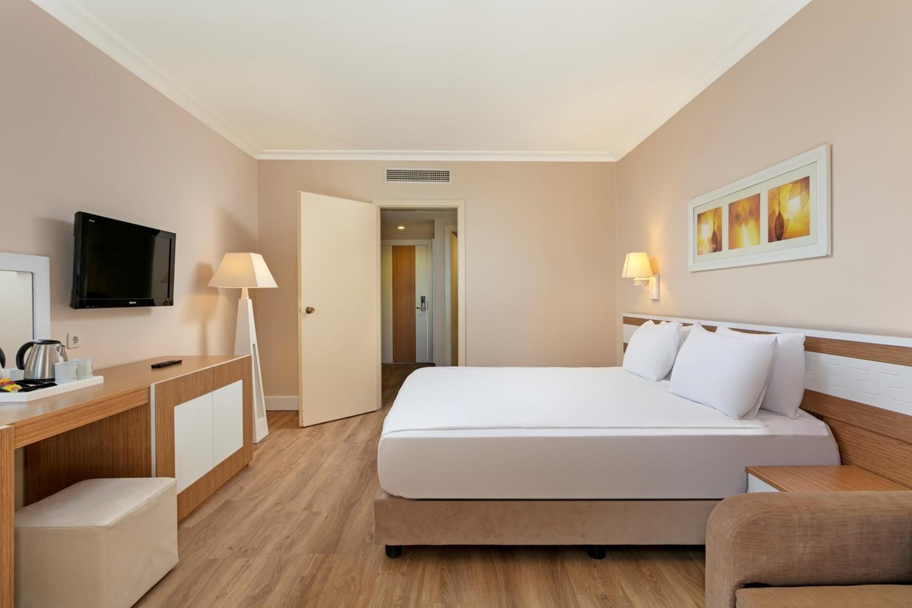 Dobedan World Palace Kemer