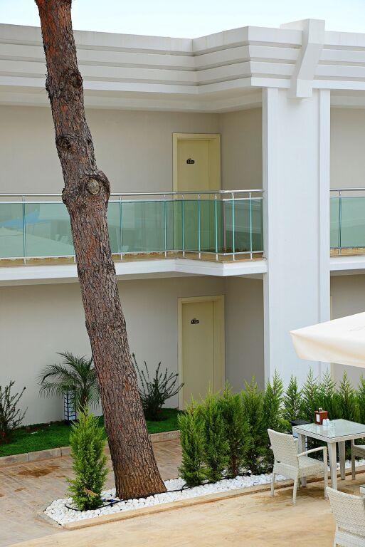 Banu Hotel Luxury — 4