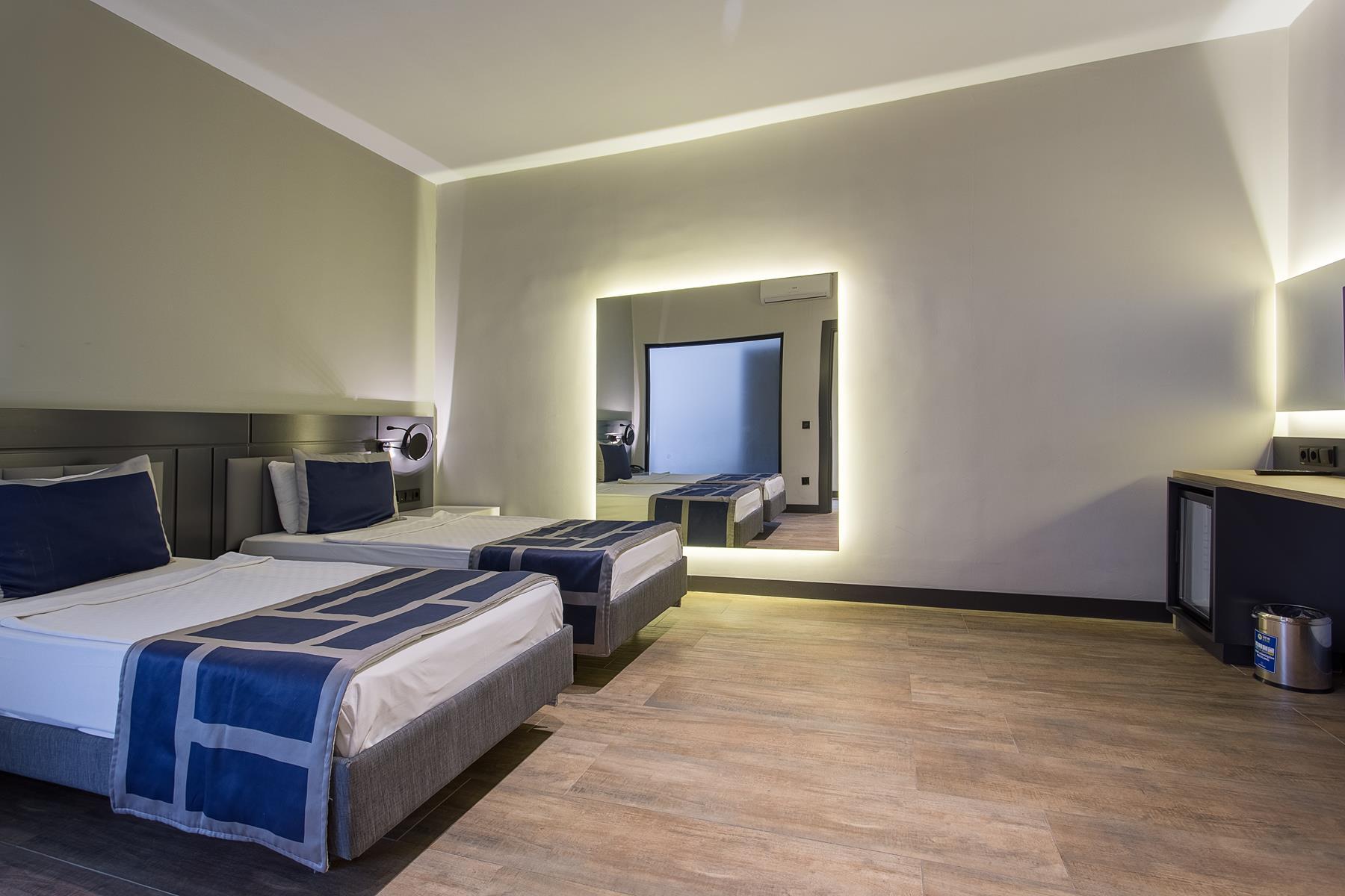 NoxInn Deluxe Hotel — 4