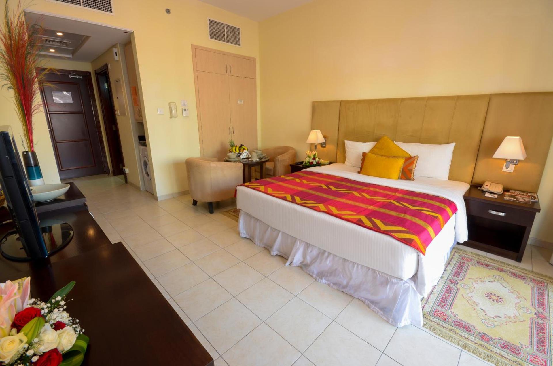 PARKSIDE SUITE HOTEL APARTMENTS DISCOVERY GARDENS — 9