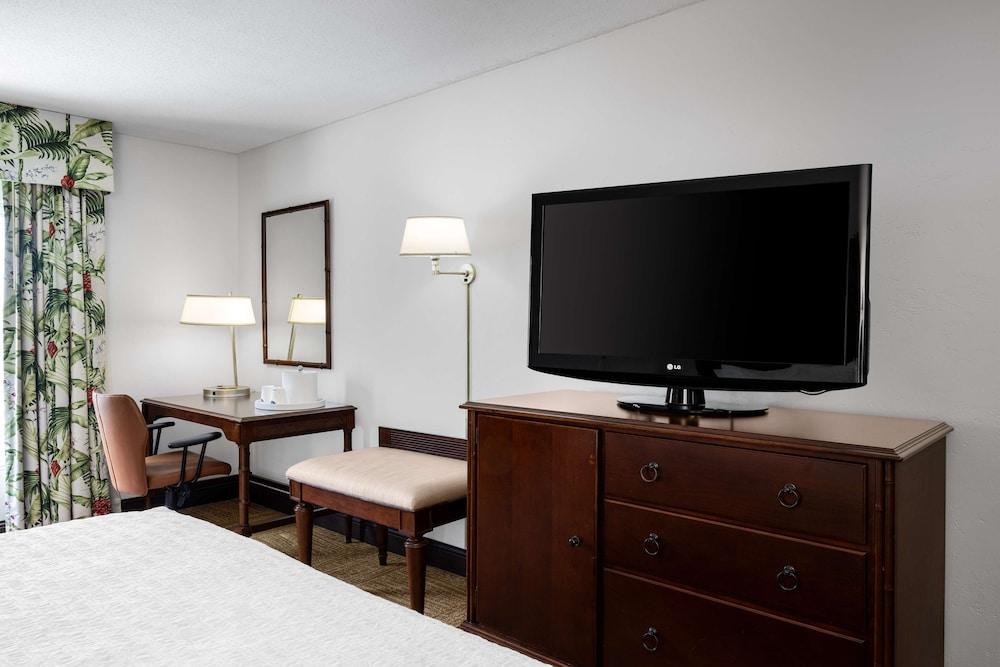 Hampton Inn & Suites San Juan — 1