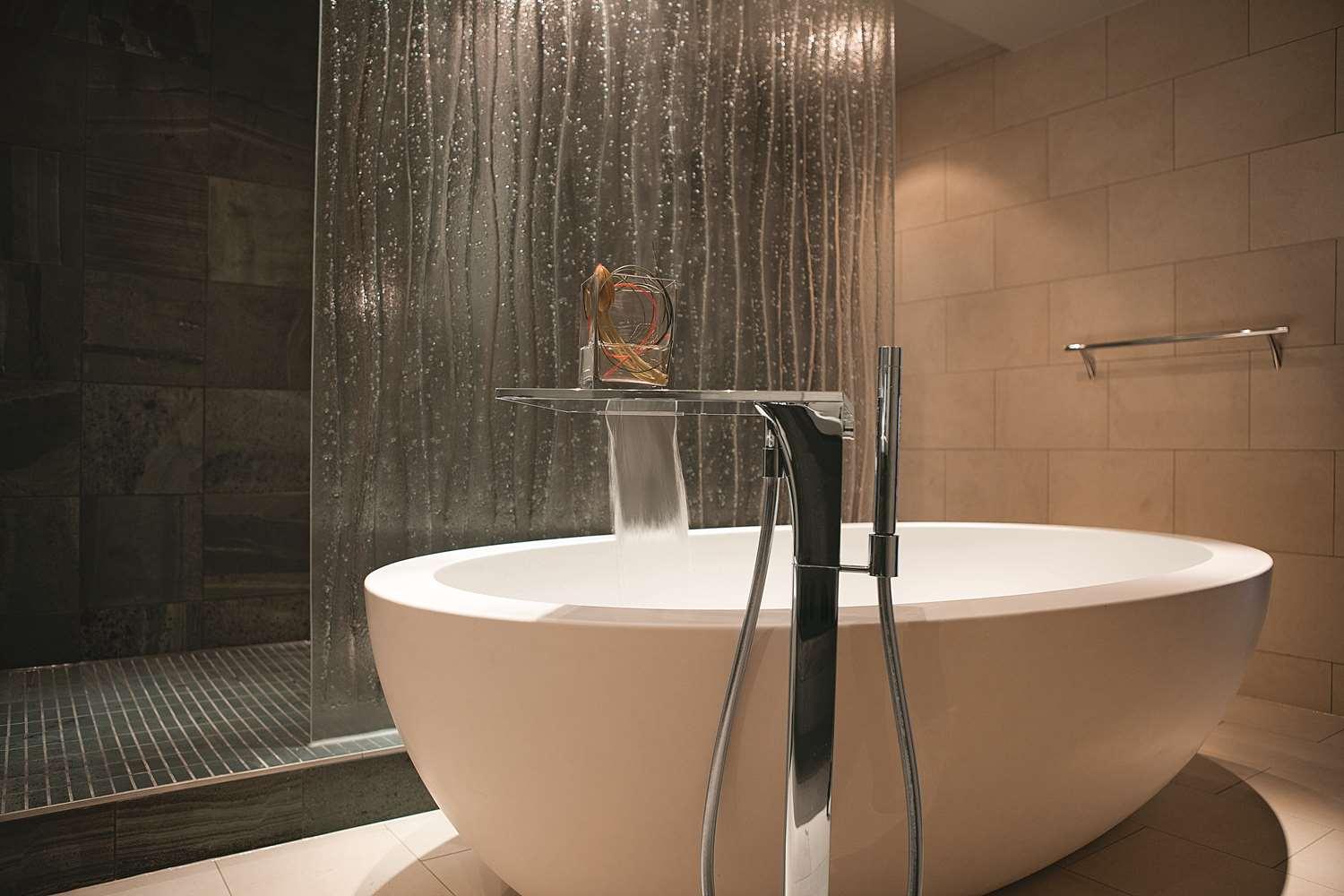 Hilton Liverpool City Centre — 7