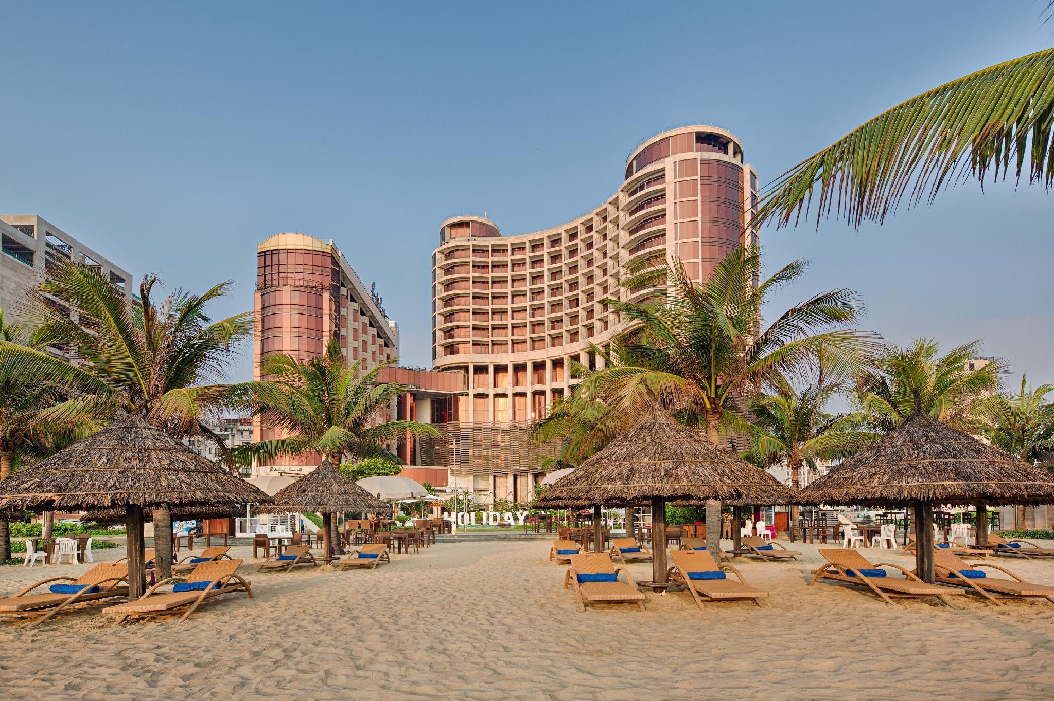 Holiday Beach Hotel Danang — 2