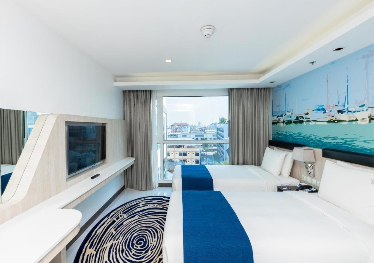 Radisson Blu Hotel Muscat 20394 — 4