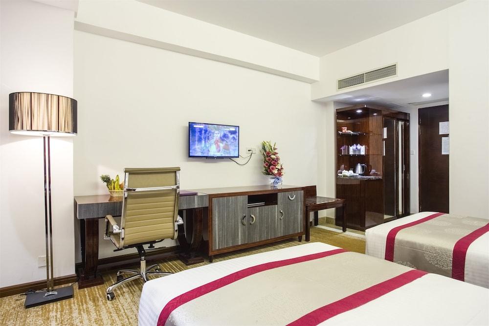 Hotel Bengal Blueberry 1073628 — 8