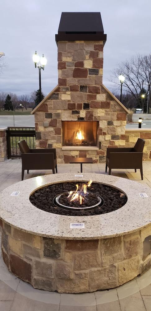 Residence Inn Milwaukee Brookfield — 1