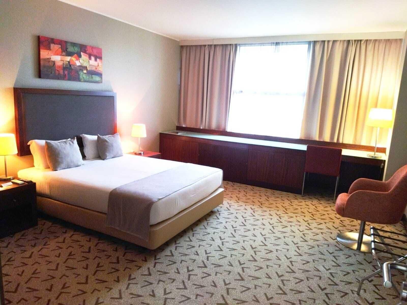 SKYNA HOTEL — 6
