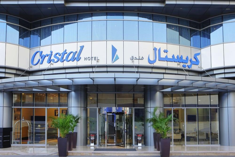 Cristal Hotel Abu Dhabi — 1