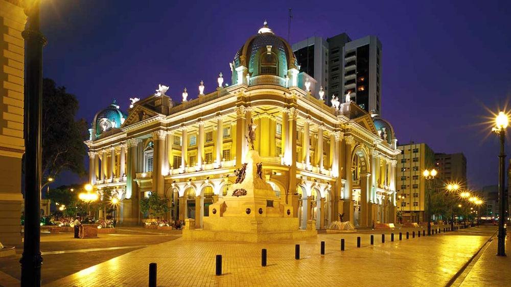 HOLIDAY INN GUAYAQUIL AIRPORT 1024768 — 1