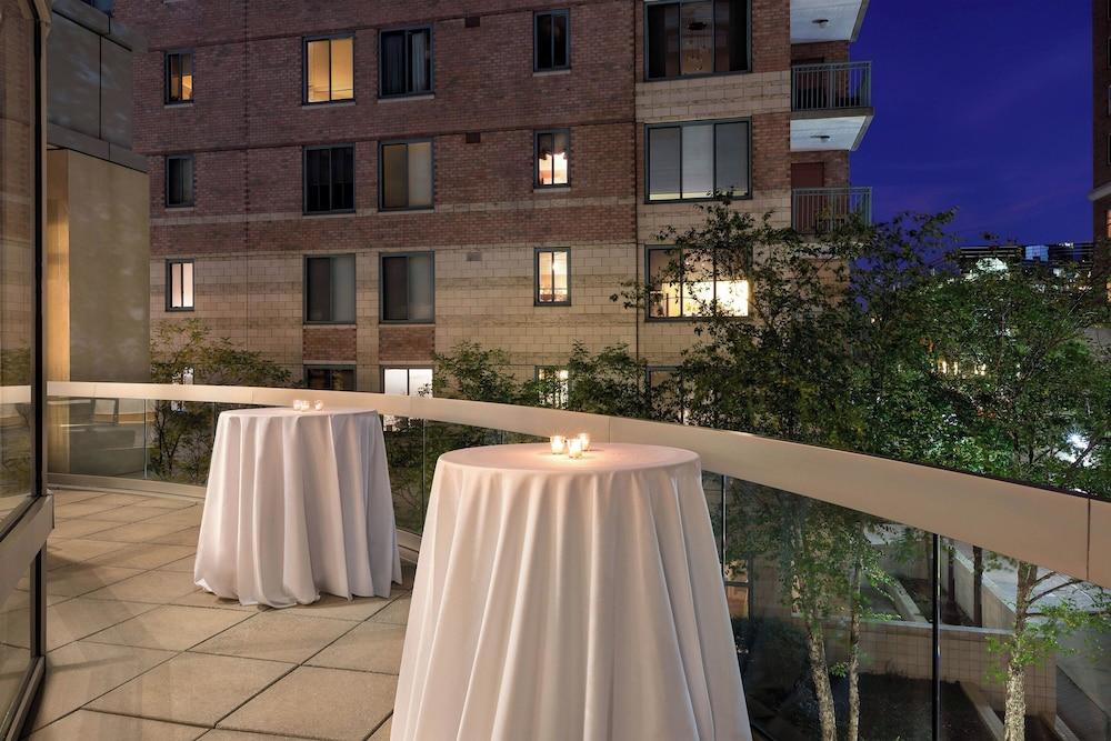 The Westin Arlington Gateway — 5