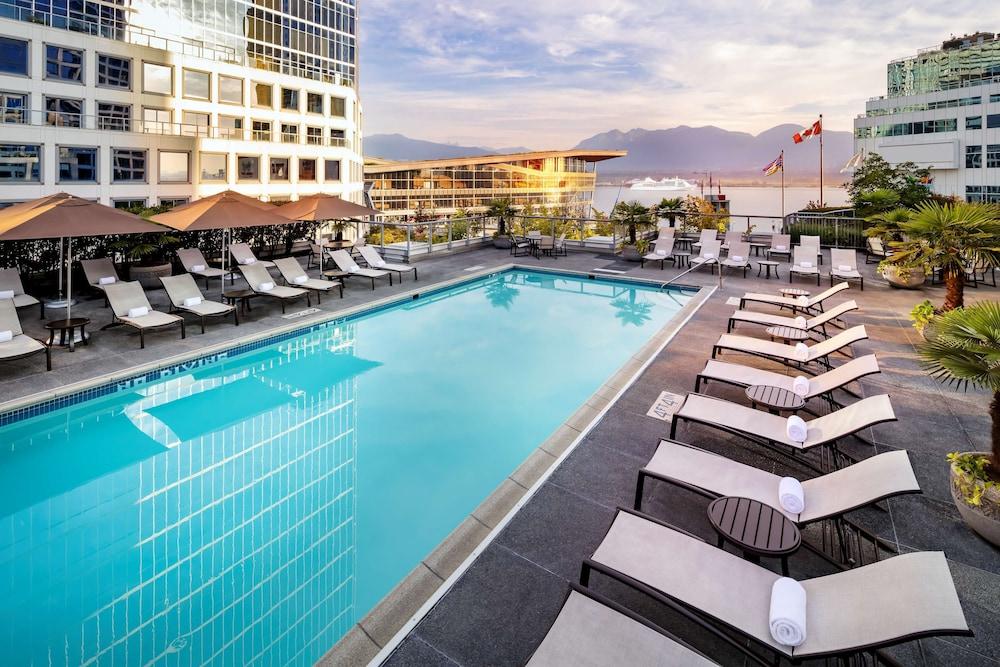Fairmont Waterfront 65294 — 1